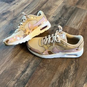 Women’s Nike Air Max SC